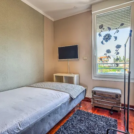 Sanny Apartment