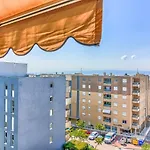 Sanny Apartament