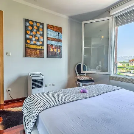 Sanny Apartament *